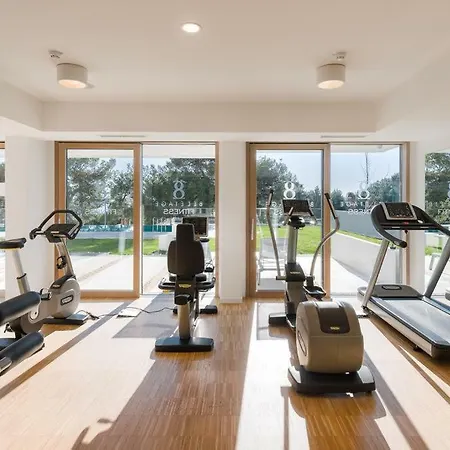 Apartment Luxury Big With Pool, Reception And Gym Split